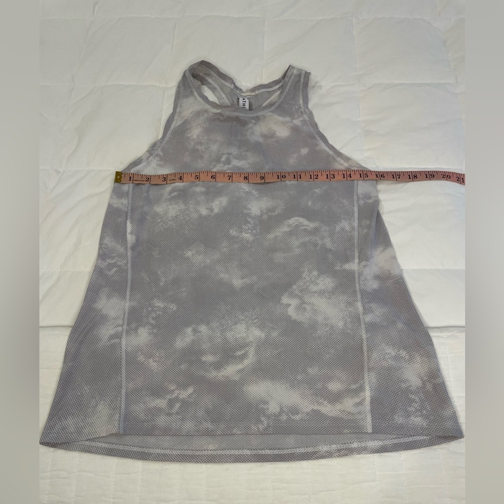Athleta XS training Shirt in Grey Abstract